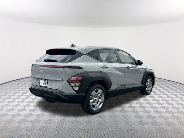 New 2026 Cyber Gray Metallic Hyundai SE image 5