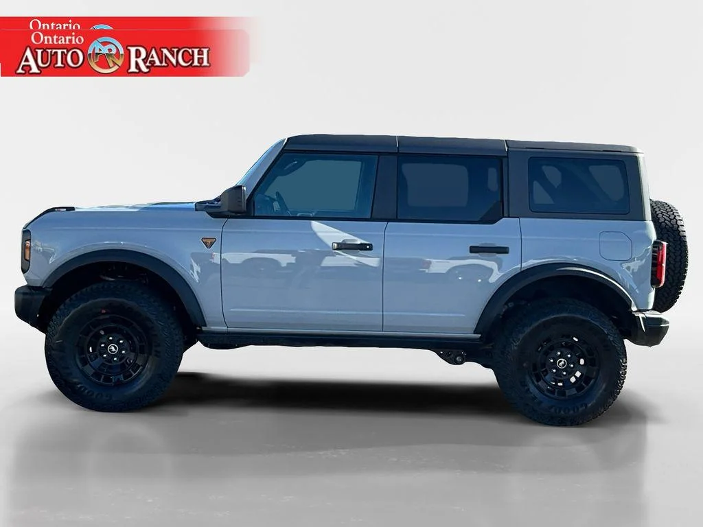 New 2026 AVALANCHE GRAY Ford Badlands image 2
