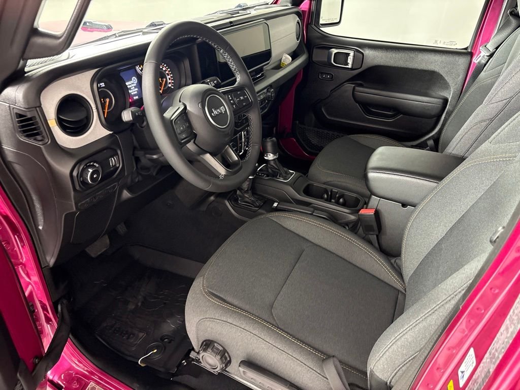 New 2026 Tuscadero Pearlcoat Jeep Sport S image 25