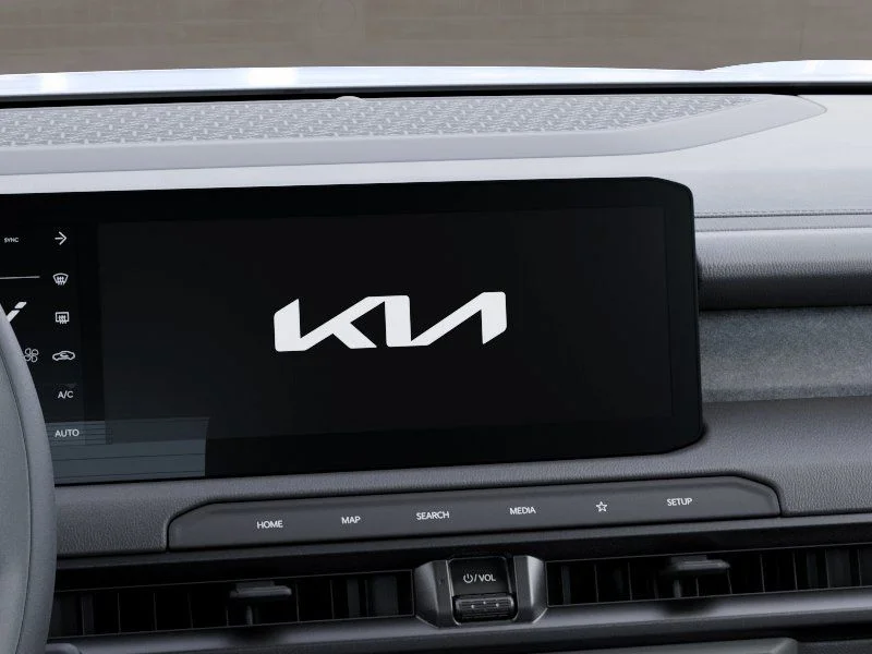 New 2027 Glacial White Pearl Kia X-LINE SX image 21