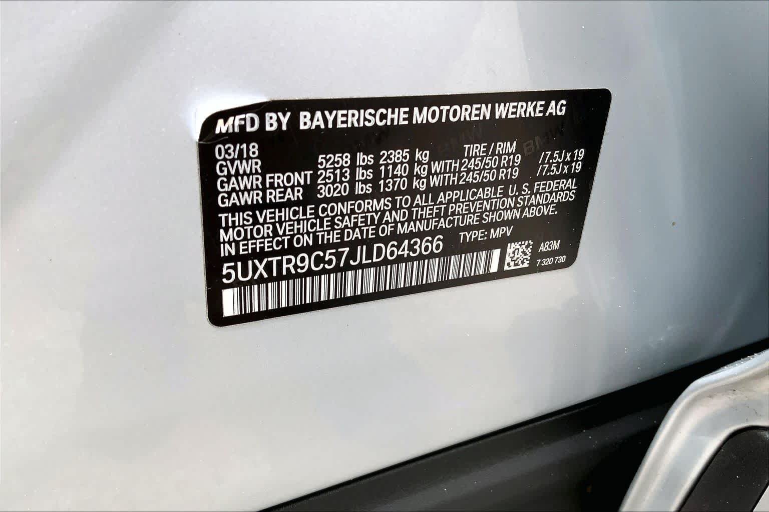 Used 2018 Dark Graphite Metallic BMW xDrive30i image 33