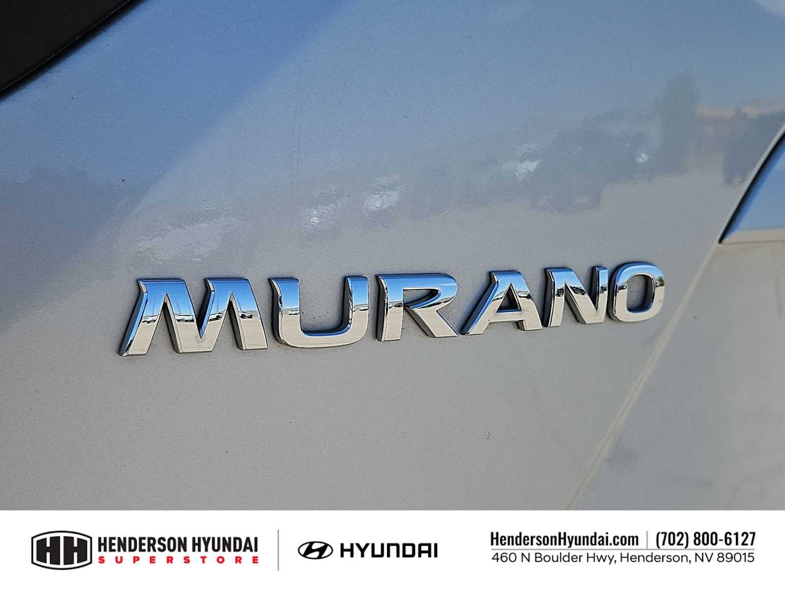 Used 2015 Brilliant Silver Metallic Nissan Platinum image 13