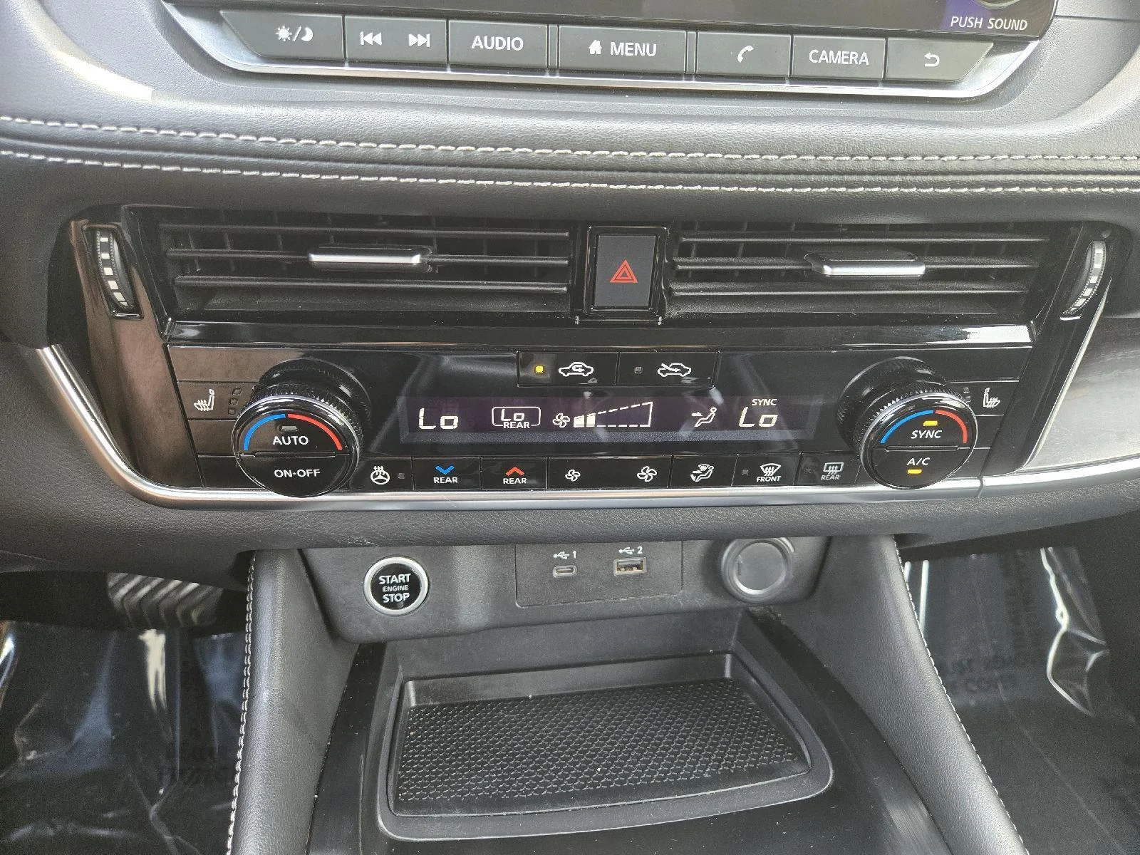 Used 2021 Boulder Gray Pearl Nissan SL image 21