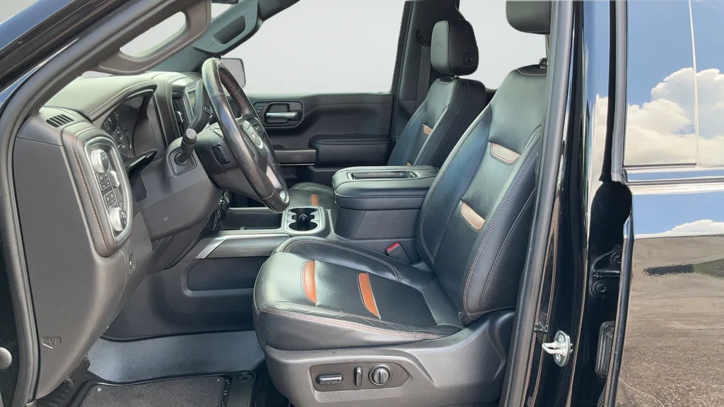 Used 2021 Black GMC AT4 image 16
