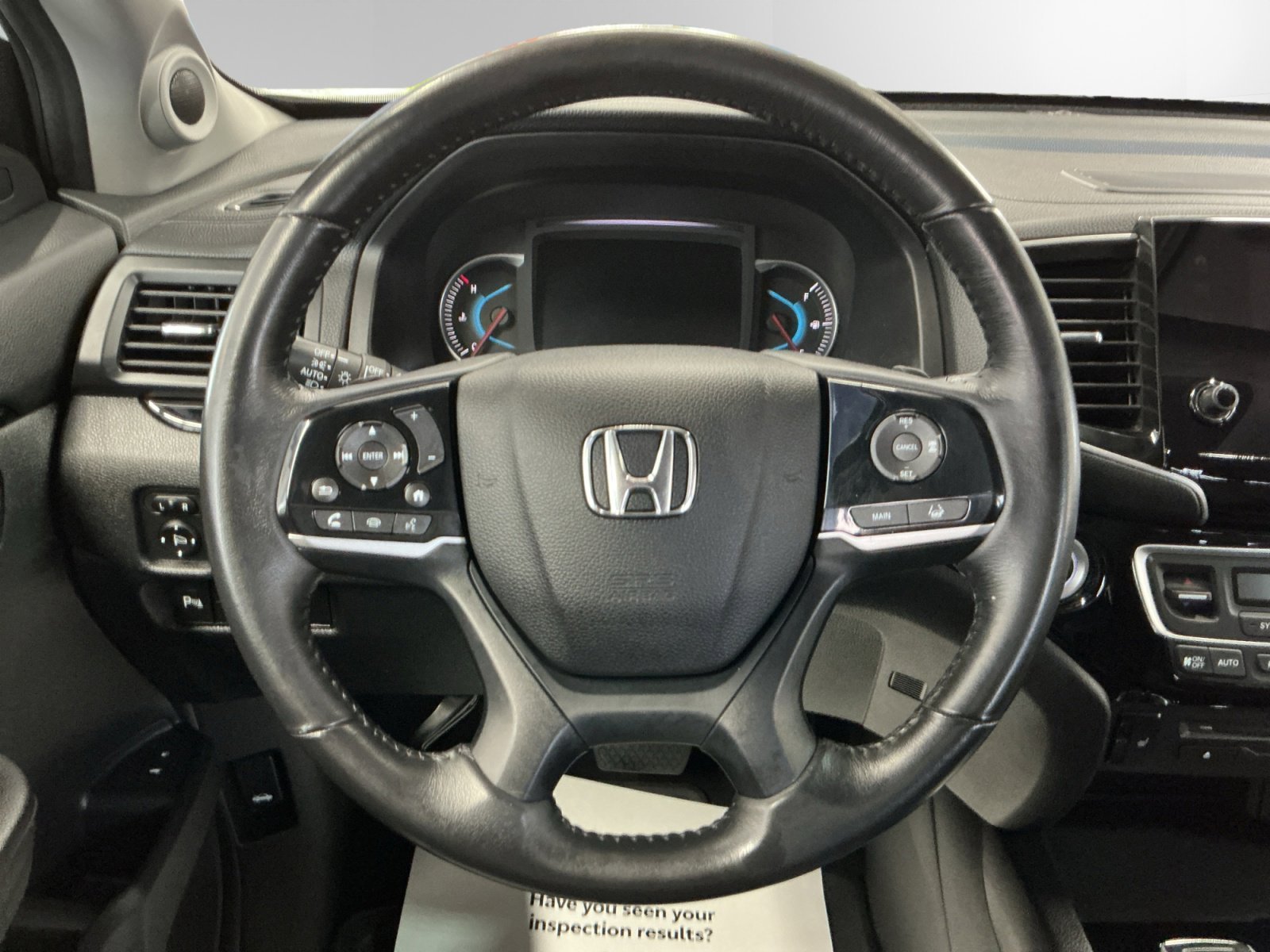Used 2019 White Honda Touring 8-Passenger image 12