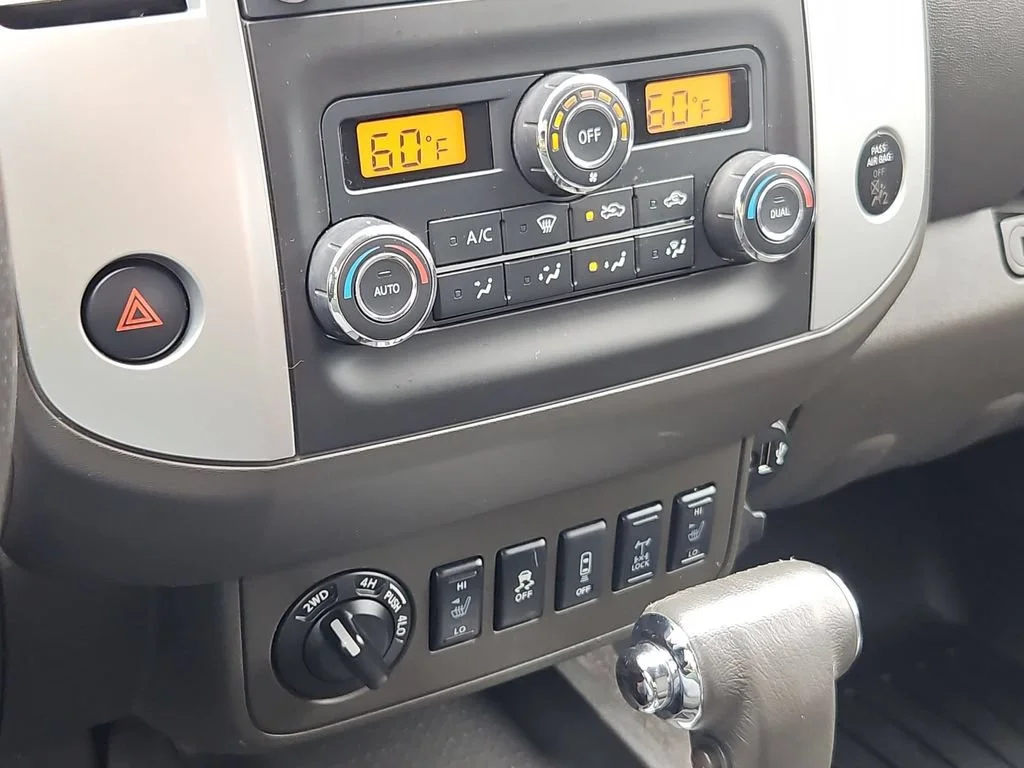 Used 2018 Gray Nissan PRO-4X image 33
