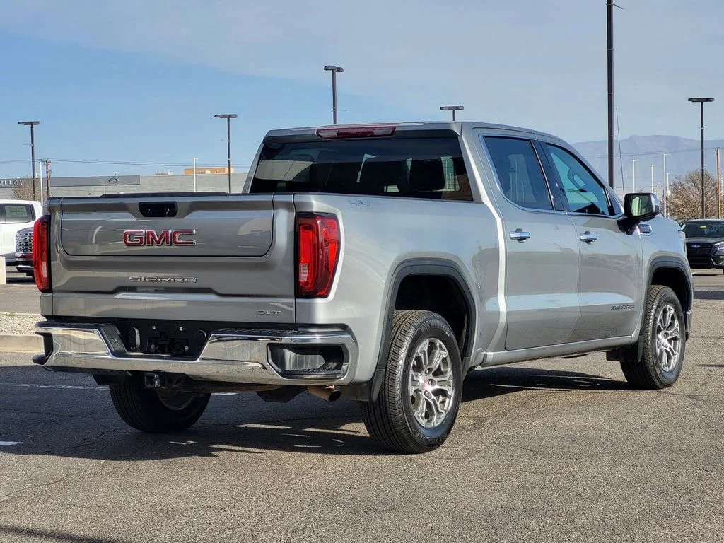 Used 2024 Sterling Metallic GMC SLT image 7