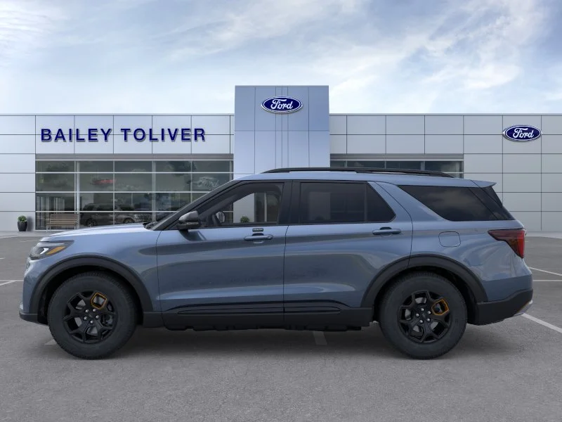 New 2026 Vapor Blue Metallic Ford Tremor® image 28