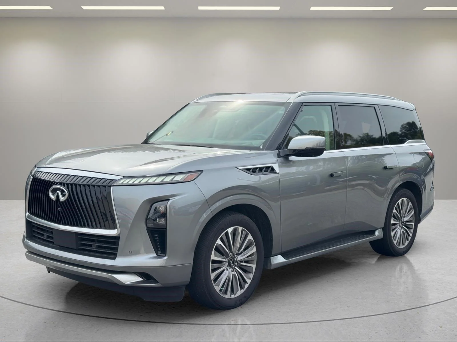 Certified Used 2025 Dynamic Metal INFINITI SENSORY image 1