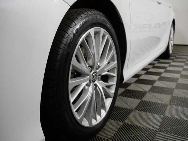 Certified Used 2020 Wind Chill Pearl Toyota Hybrid XLE image 2
