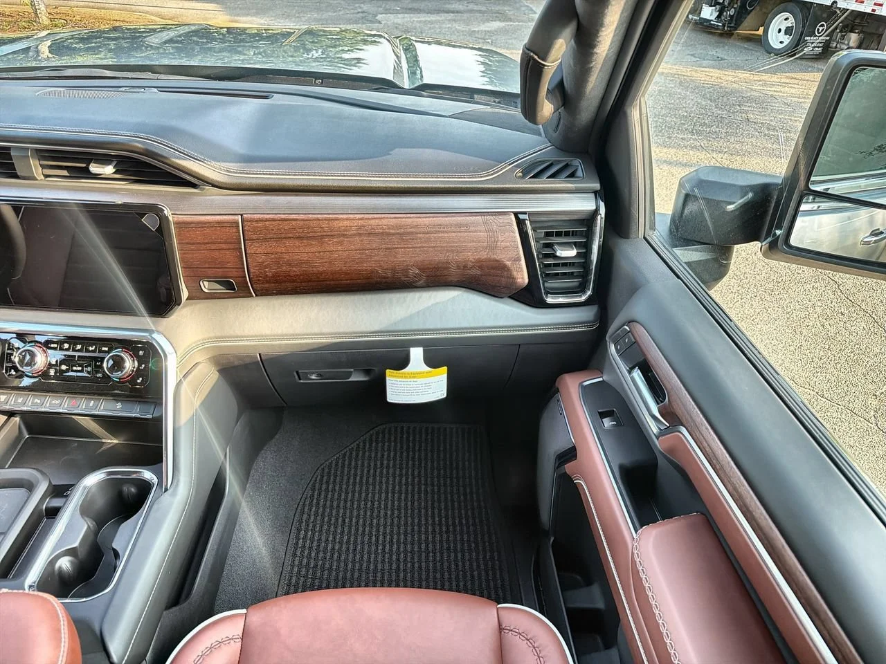 2026 GMC Sierra 2500HD Denali Ultimate - Photo 24