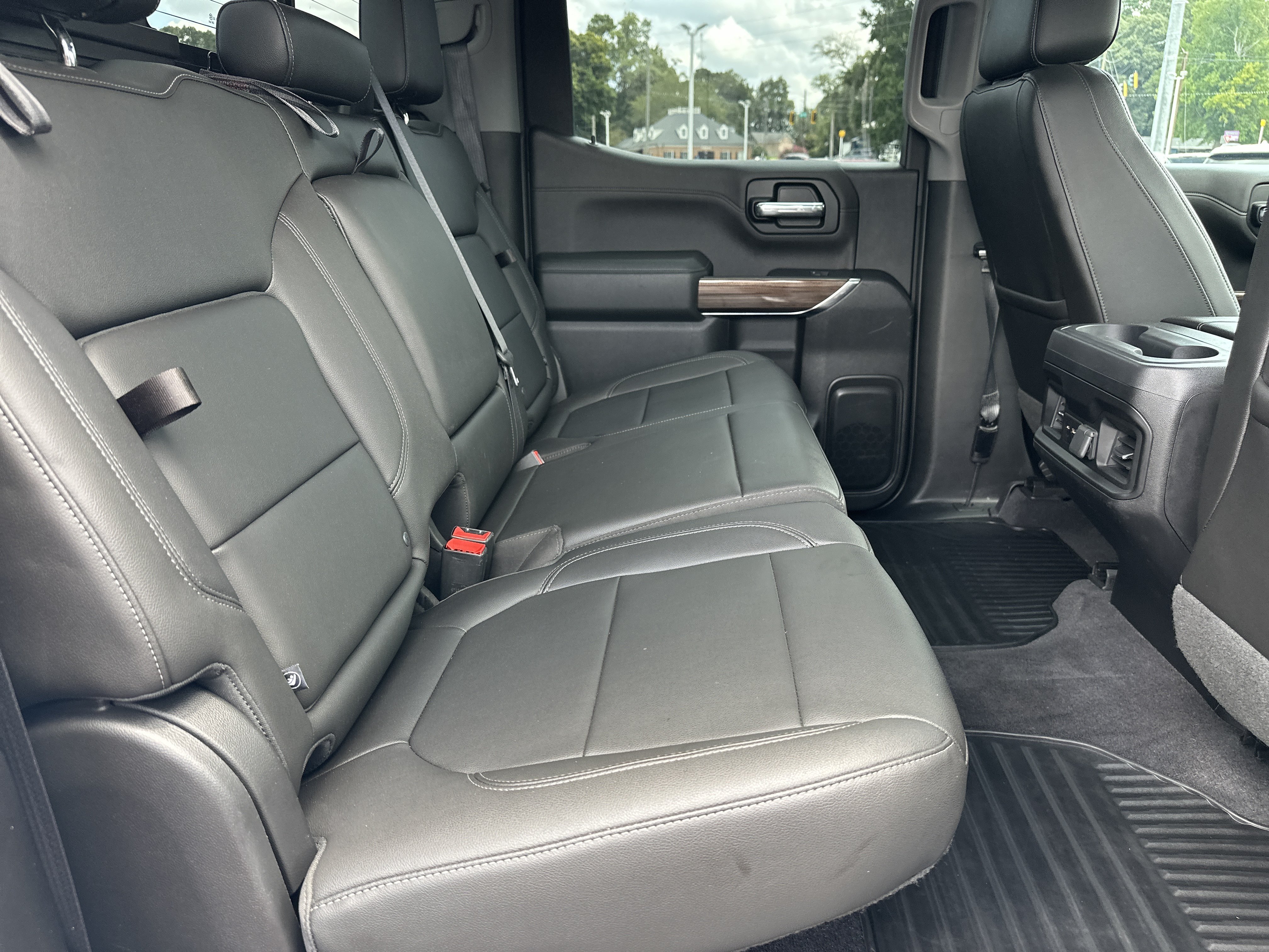 Used 2019 SUMMIT WHITE Chevrolet RST image 15