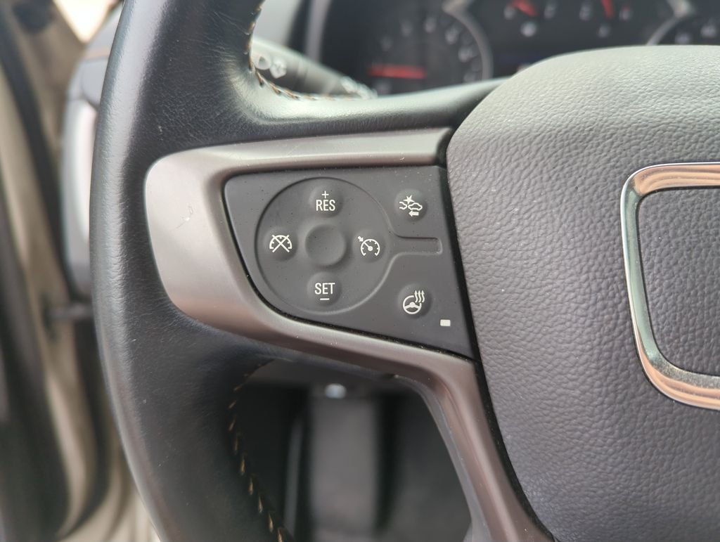 Used 2022 Beige GMC AT4 image 21