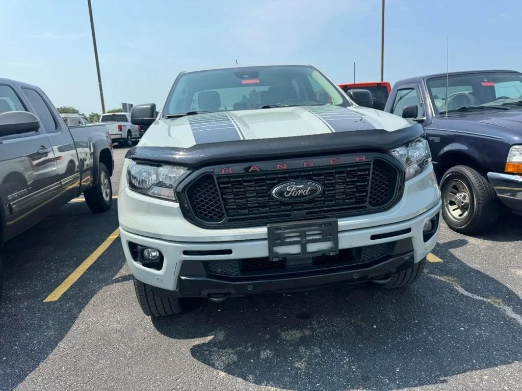 Used 2021 Cactus Green / Gray Ford XLT image 3