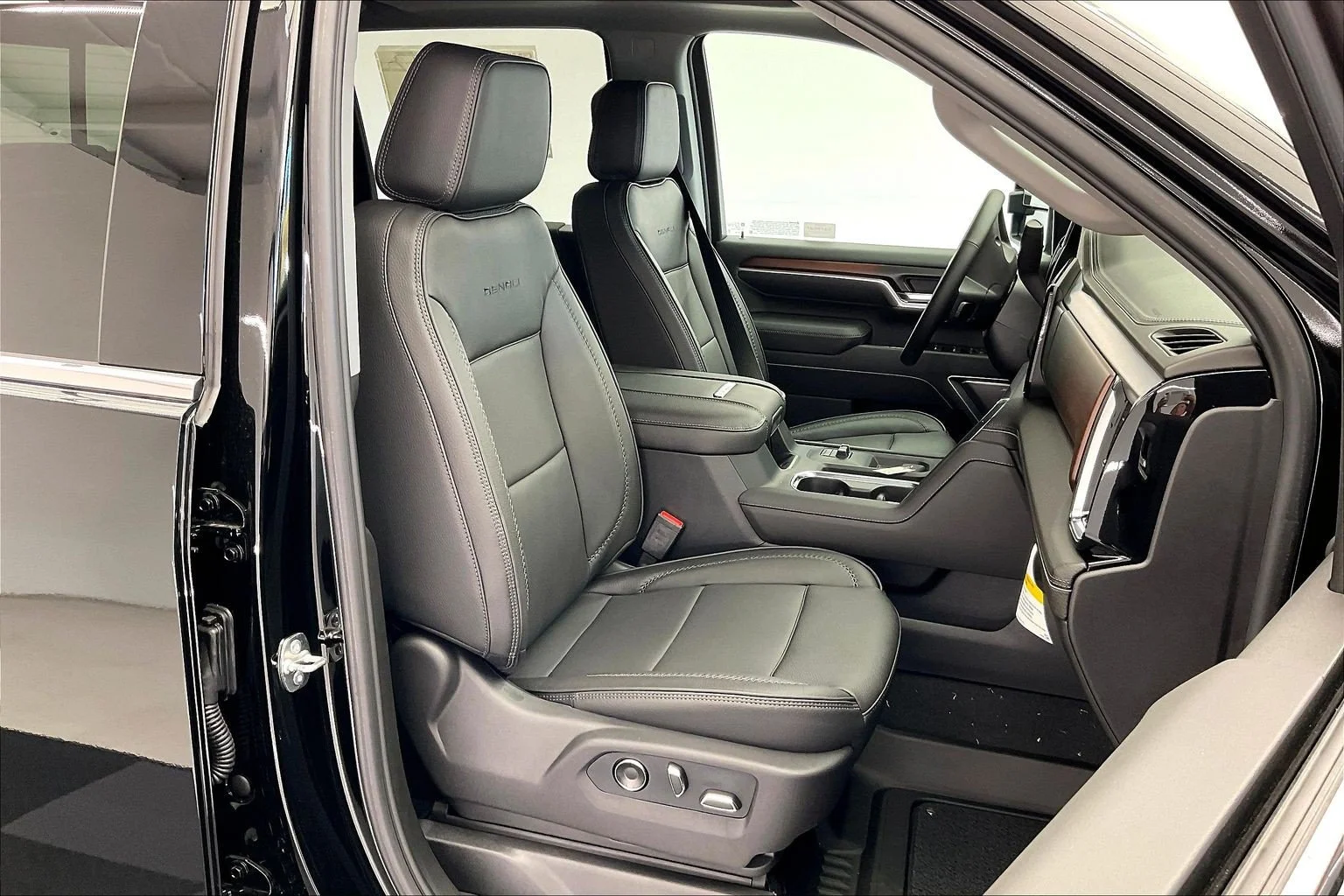 New 2026 Onyx Black GMC Denali image 9