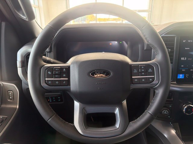 New 2026 Agate Black Metallic Ford XLT image 25