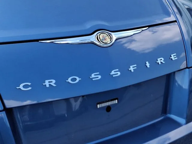 Used 2008 Blue Chrysler Limited image 14