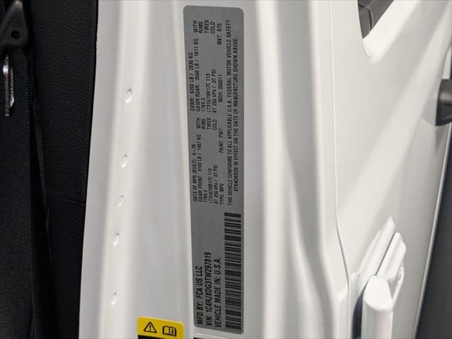 New 2026 Bright White Clear-Coat Exterior Paint Jeep Willys image 18