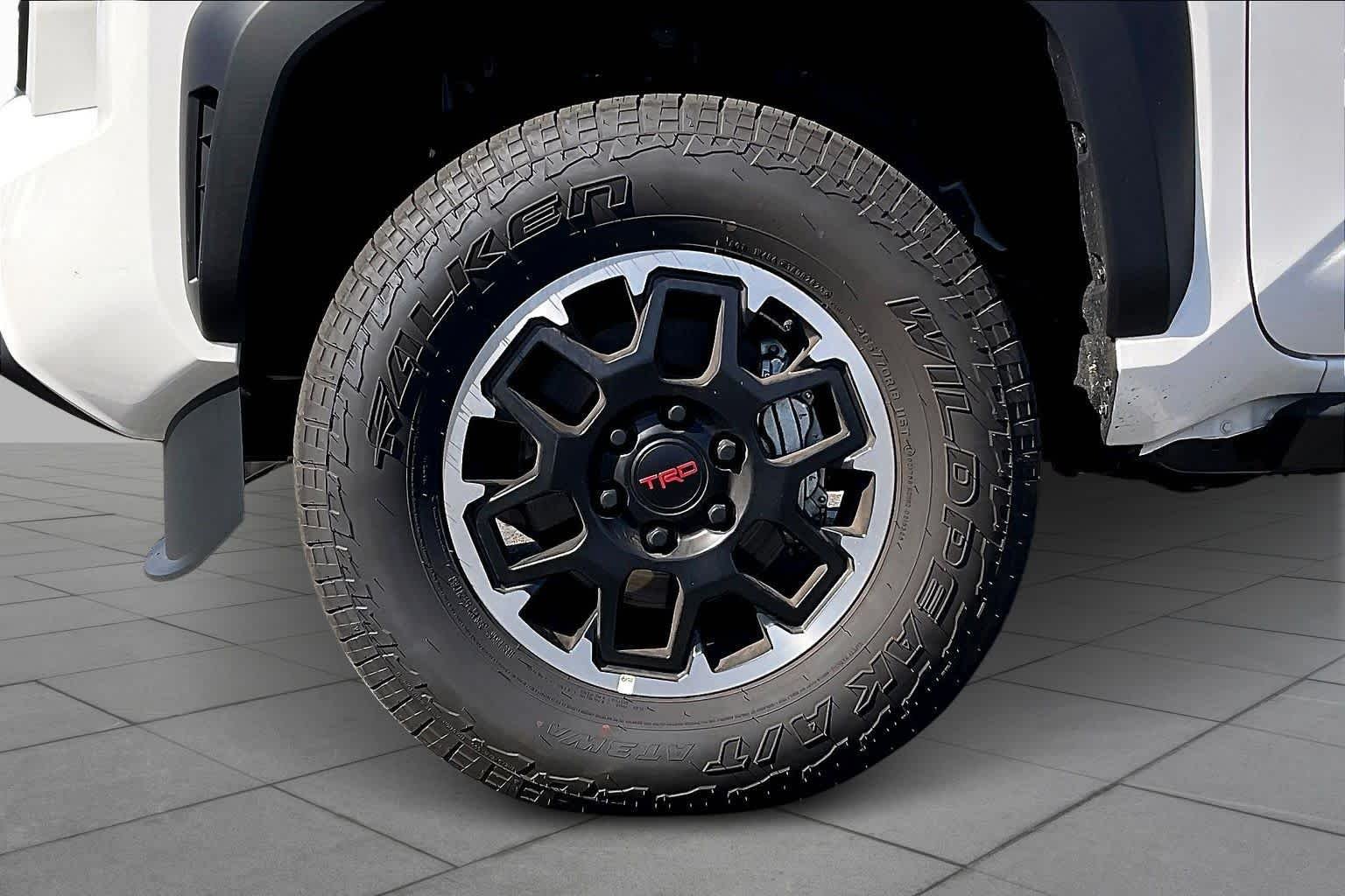 2026 Toyota Tacoma TRD Off Road - Photo 11