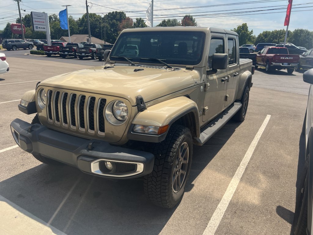 Used 2020 Gobi Clearcoat Jeep Overland image 1