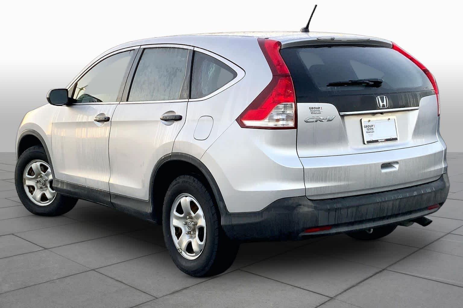 Used 2014 Alabaster Silver Metallic Honda LX image 11