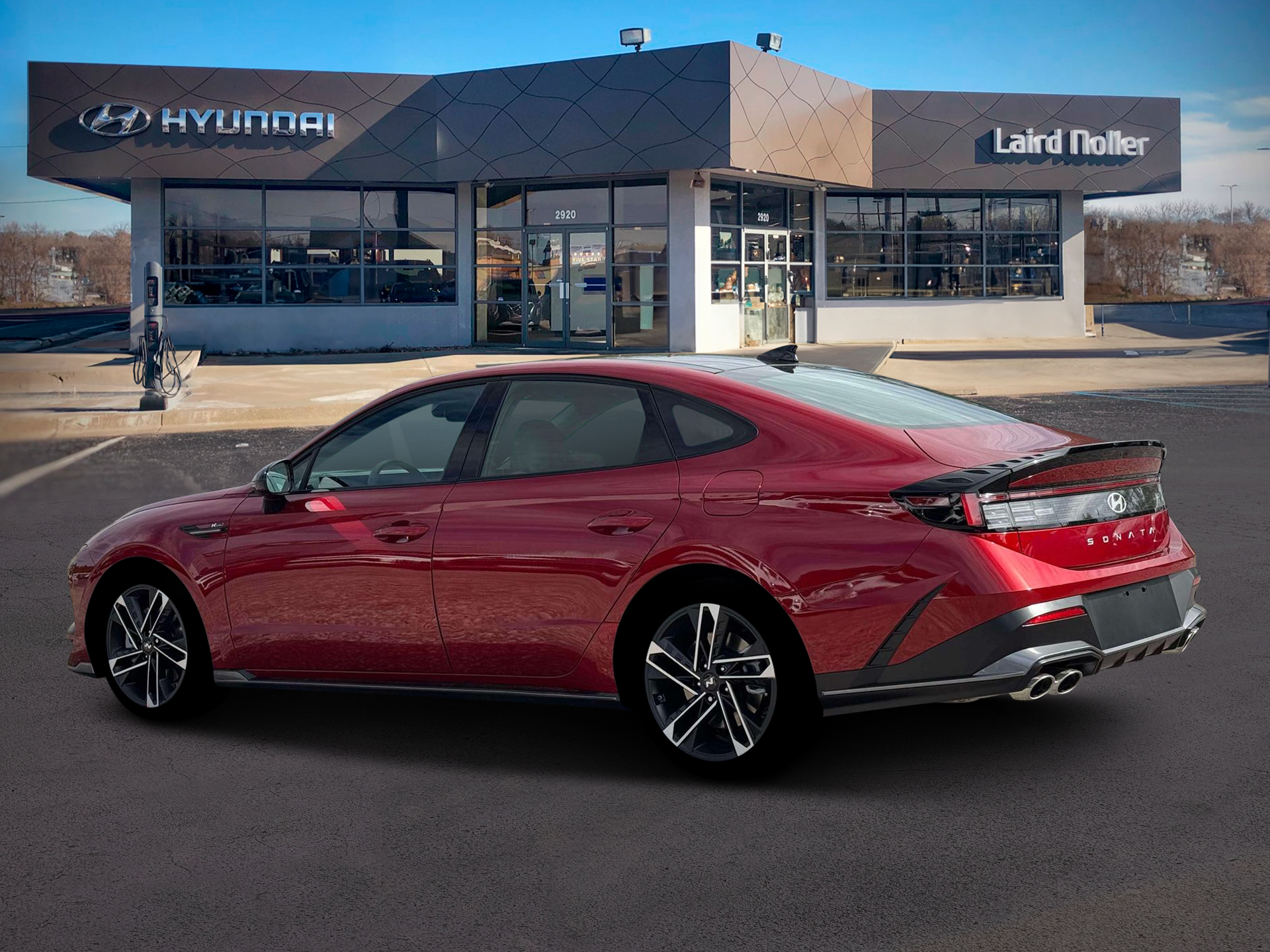 View vehicle photo 4