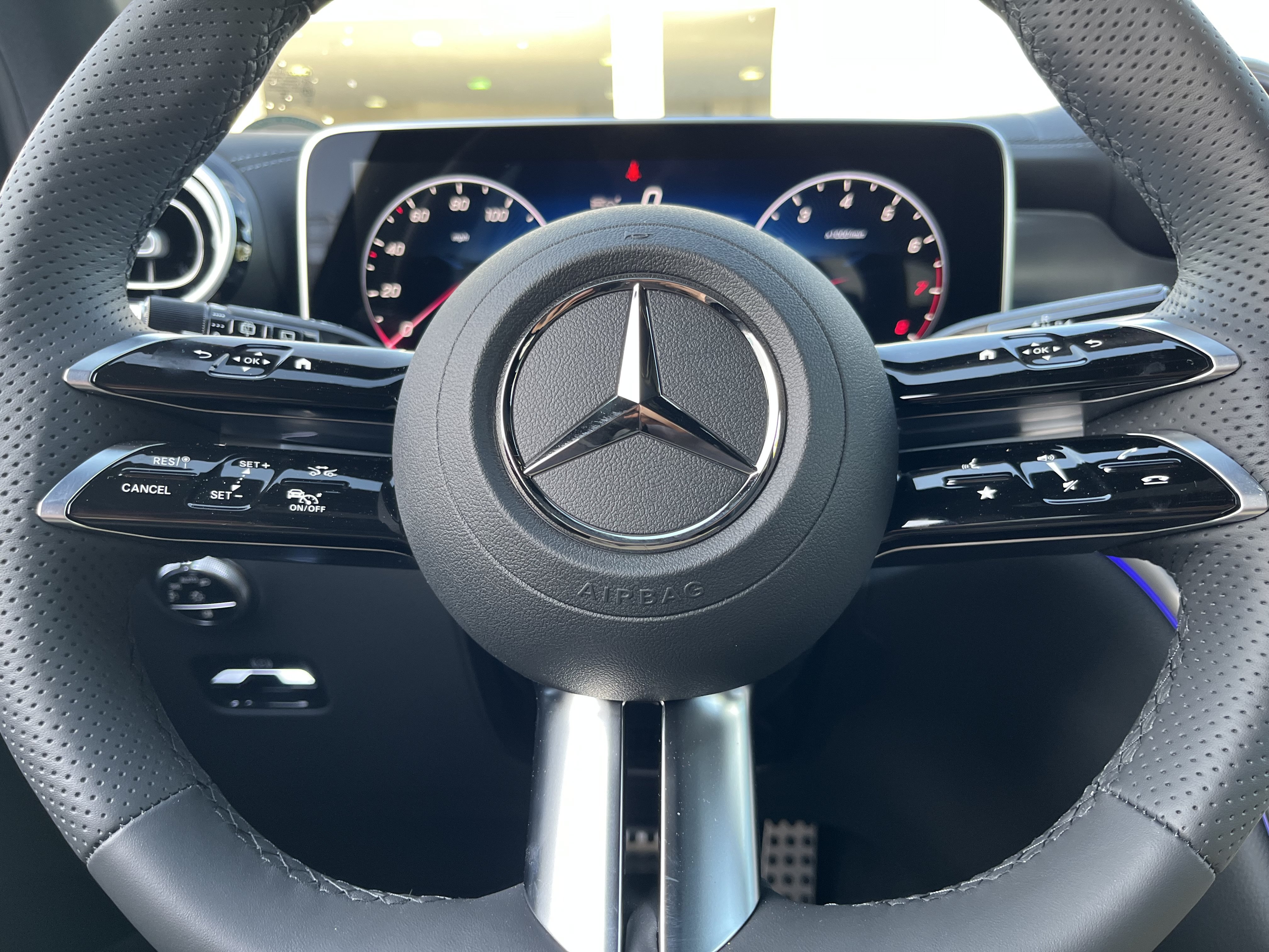 New 2026 Black Mercedes-Benz GLC 300 image 24