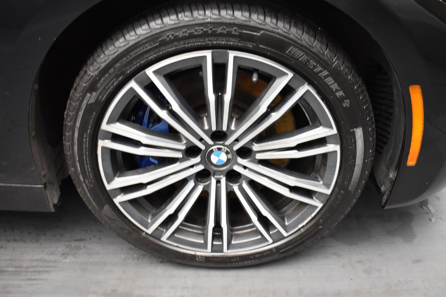 Used 2020 Black Sapphire Metallic BMW M340i xDrive image 15
