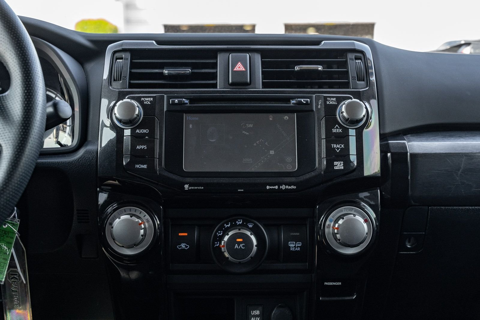 Used 2018 Silver Toyota TRD Off-Road Premium image 30
