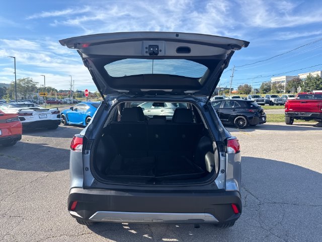 Used 2023 Blue Toyota LE image 9