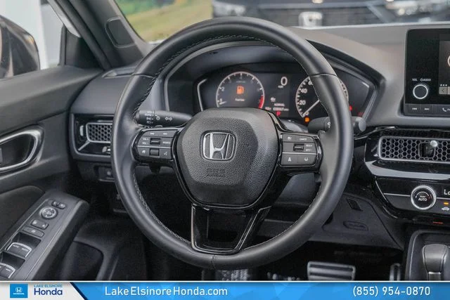 Used 2025 Platinum White Pearl Honda Sport image 22