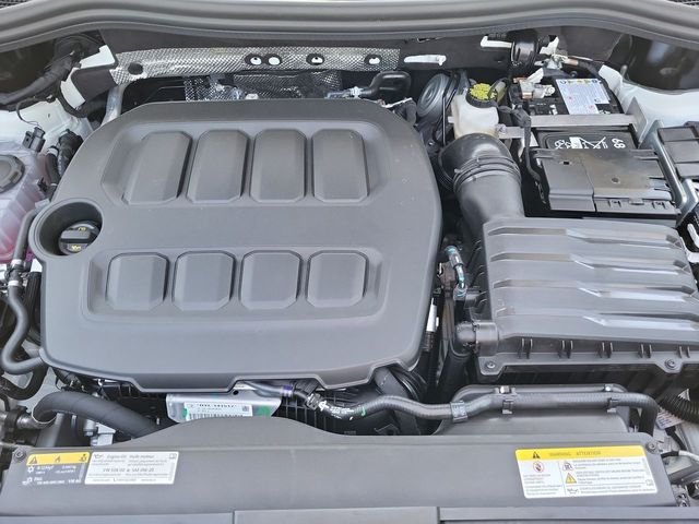 New 2026 White/off-white Volkswagen 2.0T SE R-Line Black image 21