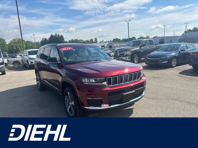 Used 2024 Red Jeep Limited image 1