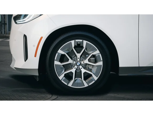 New 2026 Mineral White Metallic BMW  image 7