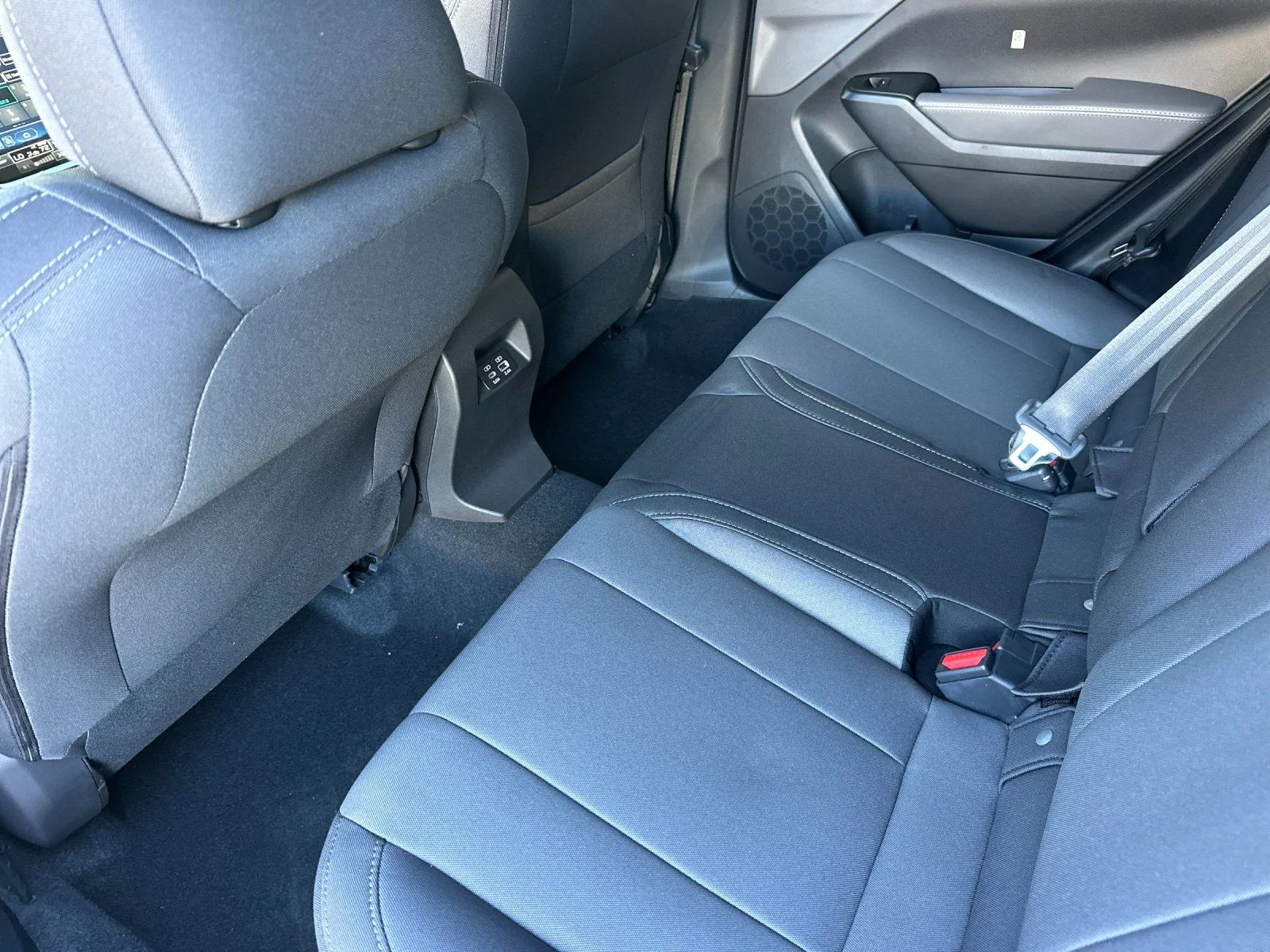 New 2026 MAGNETITE GRAY PEARL Subaru Premium image 14