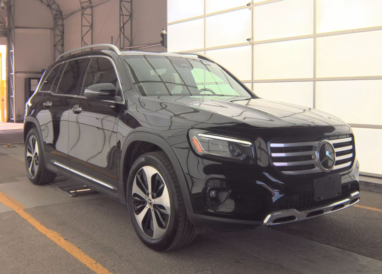Used 2025 Black Mercedes-Benz GLB 250 image 1