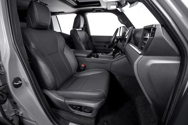 Used 2025 Incognito Lexus 550 Premium+ image 47