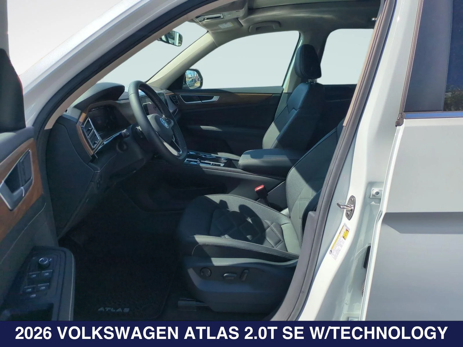2026 Volkswagen Atlas SE w/Tech - Photo 14