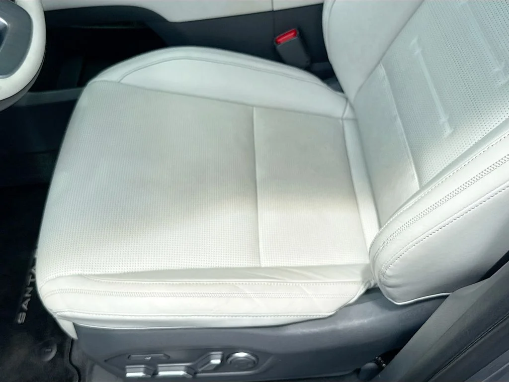 Used 2025 Gray Hyundai Calligraphy image 21