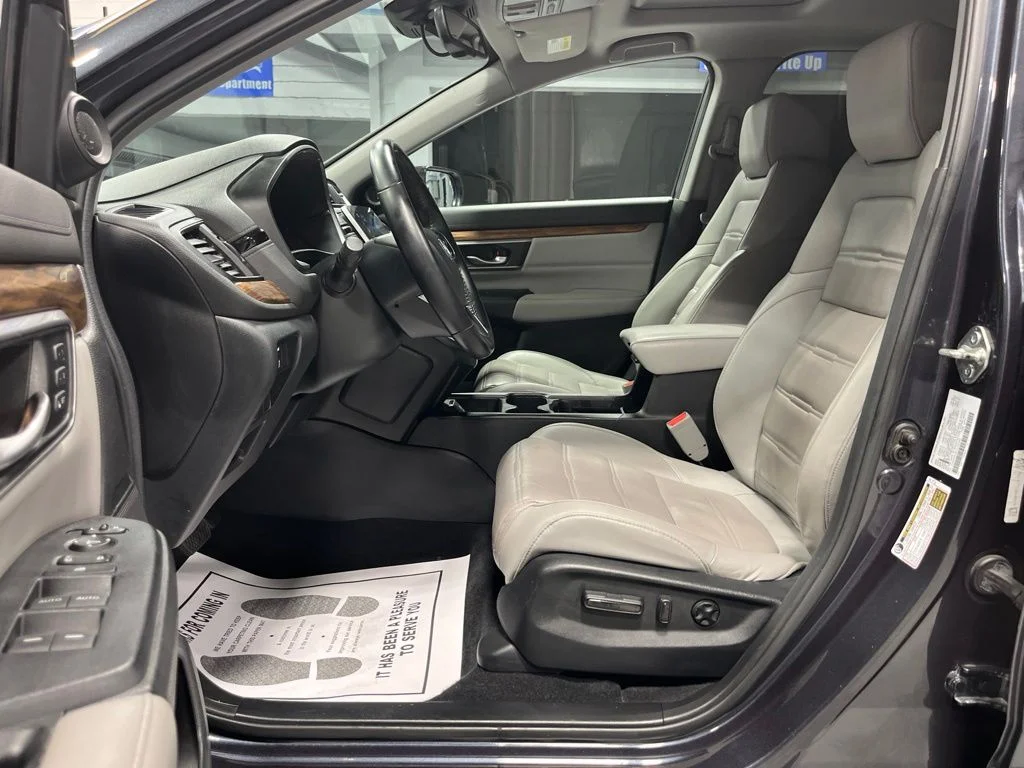 2018 Honda CR-V Touring - Photo 11