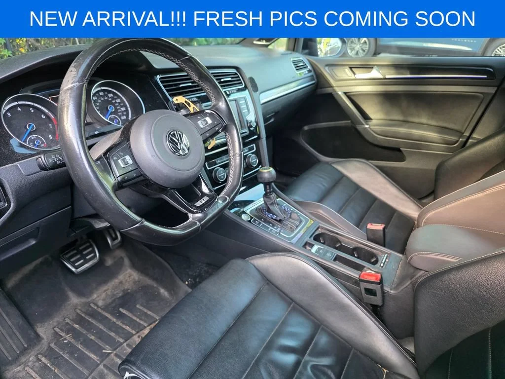 Used 2017 Black Volkswagen 4-Door w/DCC & Navigation image 7