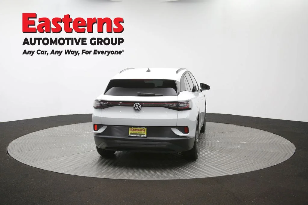 Used 2023 White Volkswagen Pro image 35