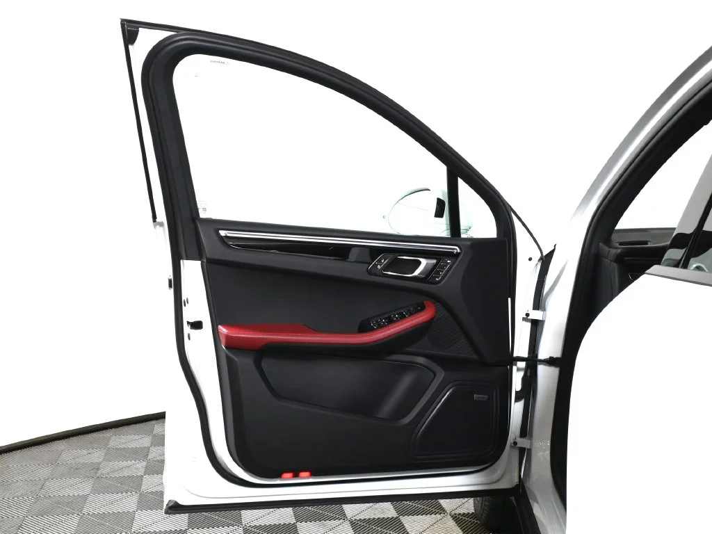 Certified Used 2024 White Porsche  image 32