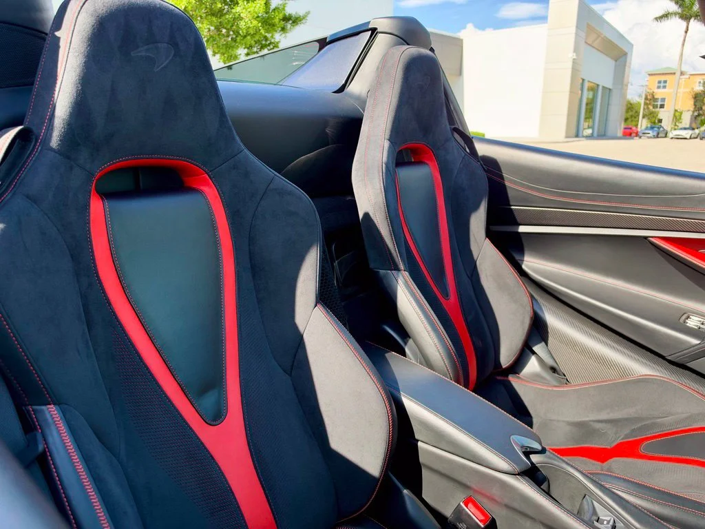 Used 2020 MSO Volcano Red McLaren  image 24