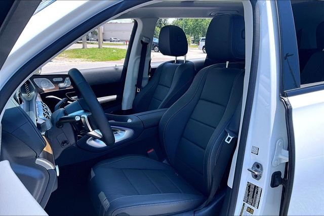 New 2026 Polar White Mercedes-Benz GLS 450 image 8