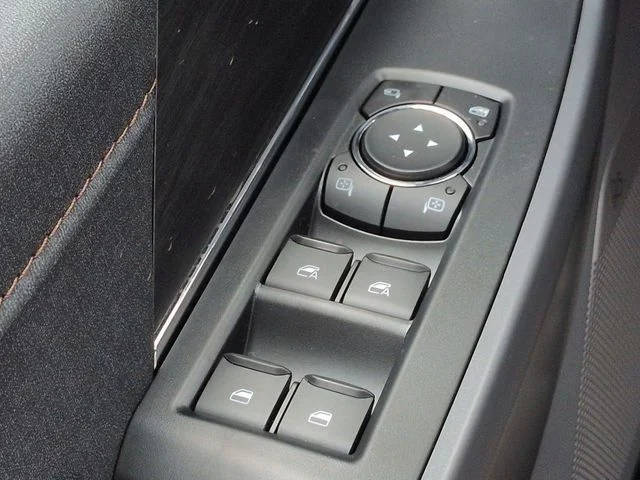 New 2026 Marsh Gray Ford Lariat® image 24
