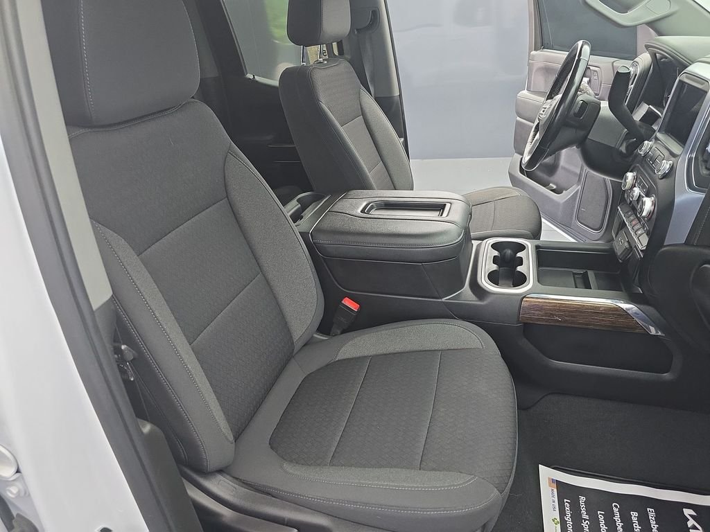 Used 2021 White GMC Elevation image 24