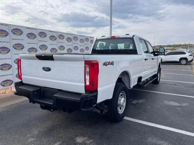 2026 Ford F-350 Super Duty XL - Photo 4