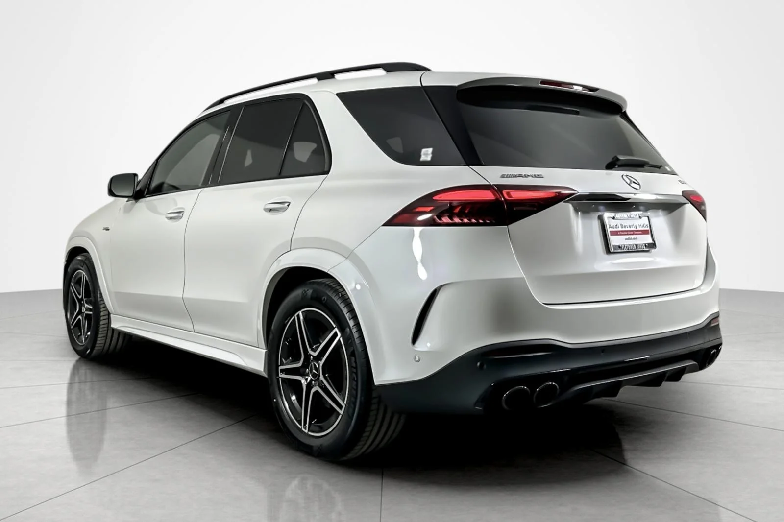 Used 2025 MOONLIGHT WHITE Mercedes-Benz AMG® GLE 53 4MATIC+ SUV image 3