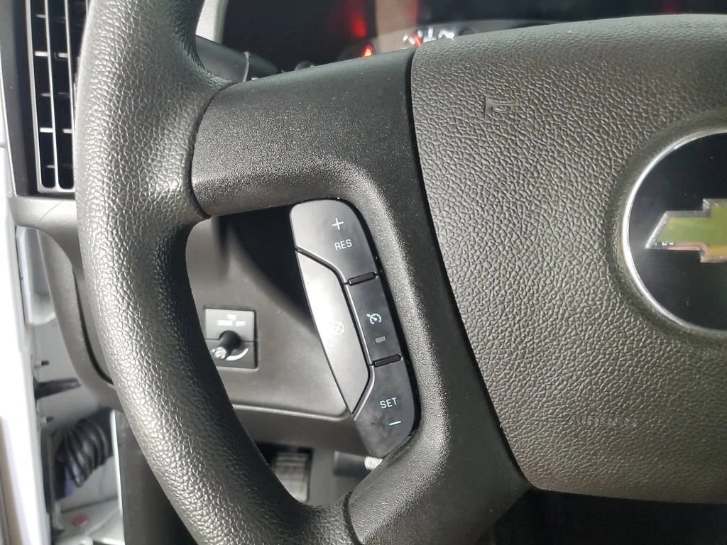 Used 2023 Summit White Chevrolet 1LS image 25